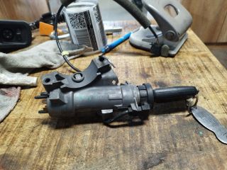 bontott VW SHARAN Gyújtáskapcsoló Házzal