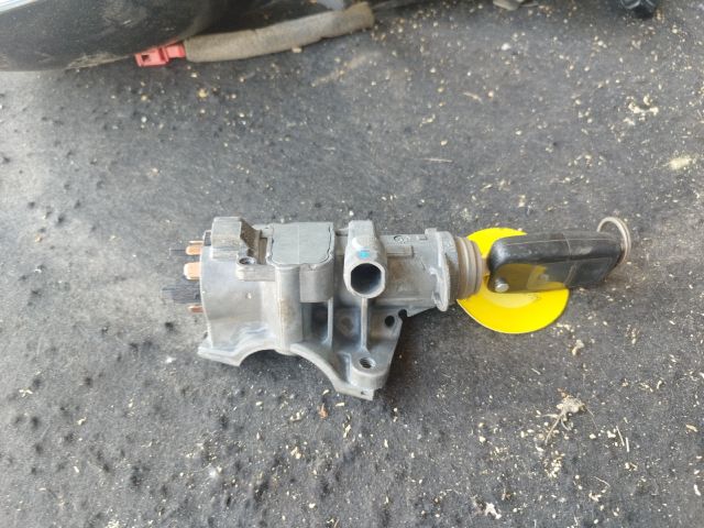 bontott VW SHARAN Gyújtáskapcsoló Házzal