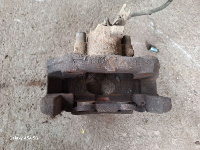 bontott VW SHARAN Jobb első Féknyereg Munkahengerrel