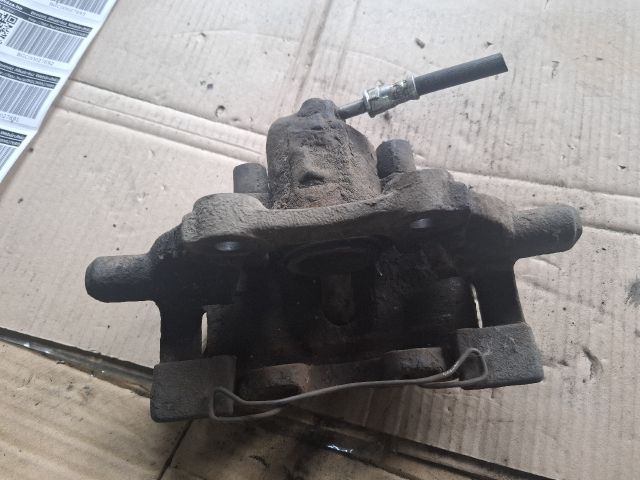 bontott VW SHARAN Jobb első Féknyereg Munkahengerrel