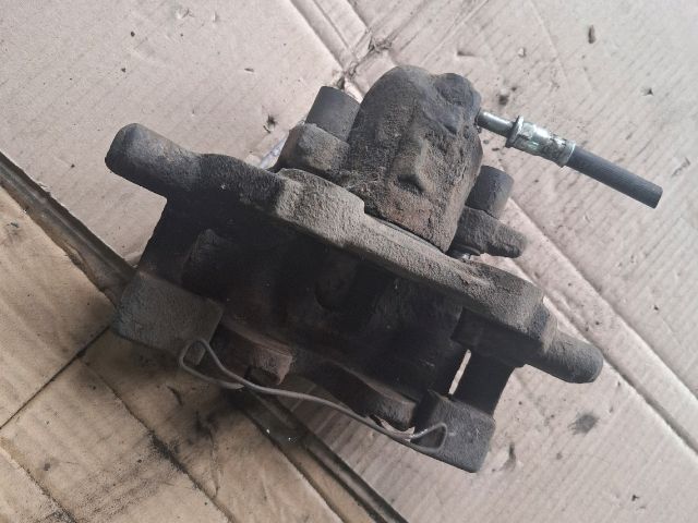 bontott VW SHARAN Jobb első Féknyereg Munkahengerrel