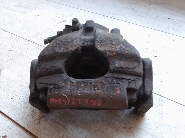 bontott VW SHARAN Jobb első Féknyereg Munkahengerrel