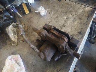 bontott VW SHARAN Jobb első Féknyereg Munkahengerrel