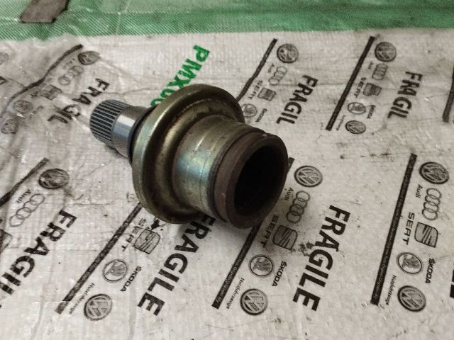 bontott VW SHARAN Jobb Féltengely