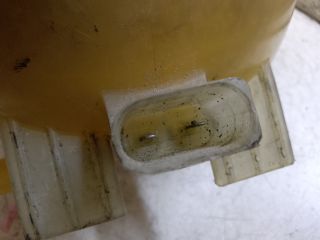 bontott VW SHARAN Kiegyenlítő Tartály