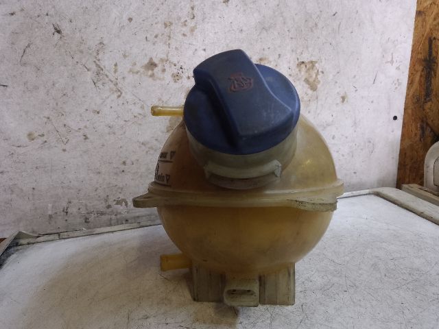 bontott VW SHARAN Kiegyenlítő Tartály