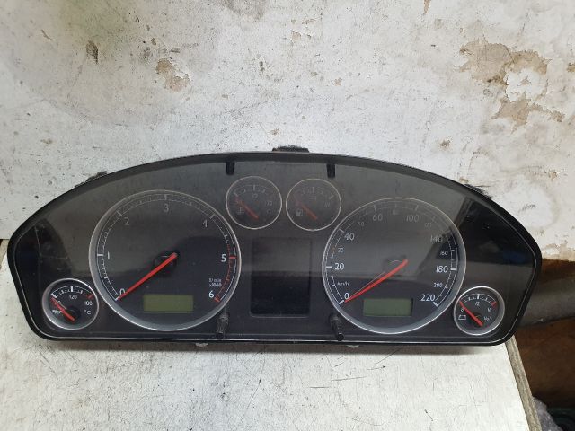 bontott VW SHARAN Kilométeróra