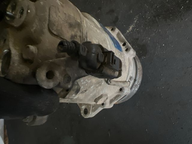 bontott VW SHARAN Klímakompresszor