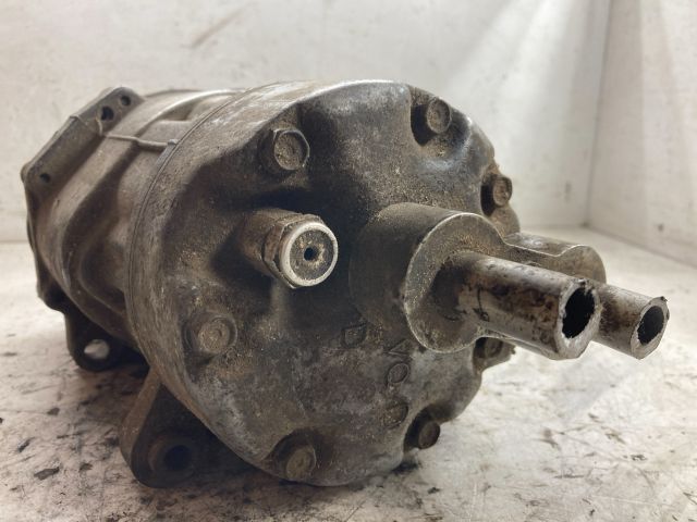 bontott VW SHARAN Klímakompresszor