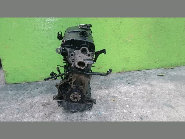 bontott VW SHARAN Motor (Fűzött blokk hengerfejjel)