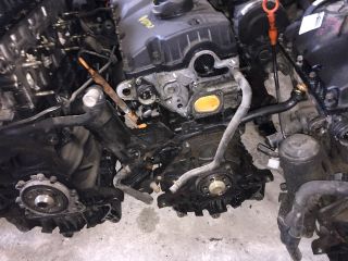 bontott VW SHARAN Motor (Fűzött blokk hengerfejjel)