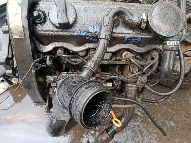 bontott VW SHARAN Motor (Fűzött blokk hengerfejjel)