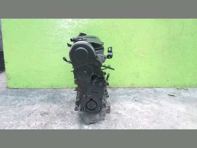 bontott VW SHARAN Motor (Fűzött blokk hengerfejjel)