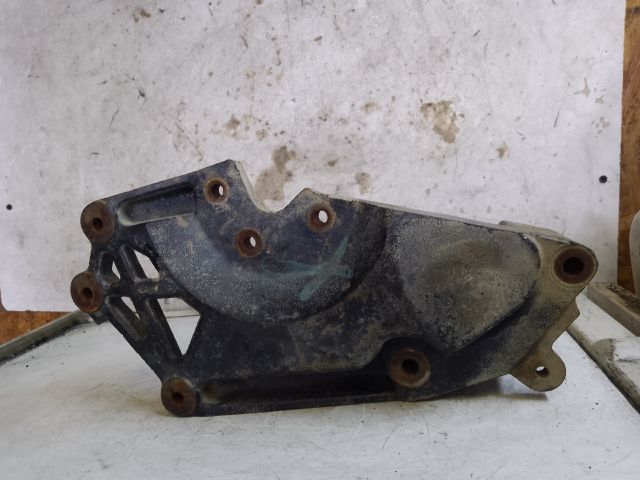 bontott VW SHARAN Motor Tartó Bak Jobb