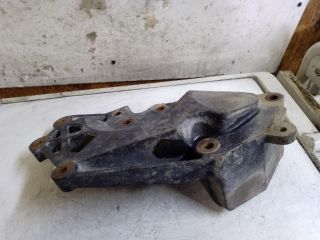 bontott VW SHARAN Motor Tartó Bak Jobb