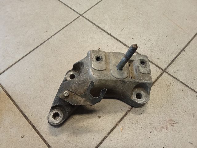 bontott VW SHARAN Motor Tartó Bak (Pozíciófüggetlen)