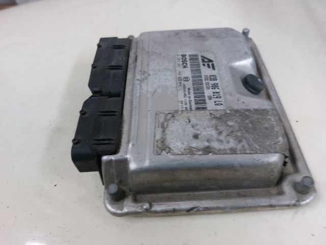 bontott VW SHARAN Motorvezérlő