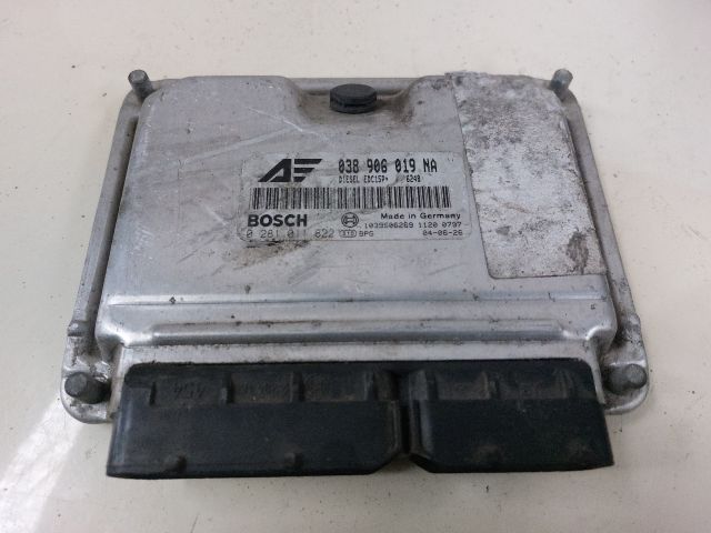 bontott VW SHARAN Motorvezérlő