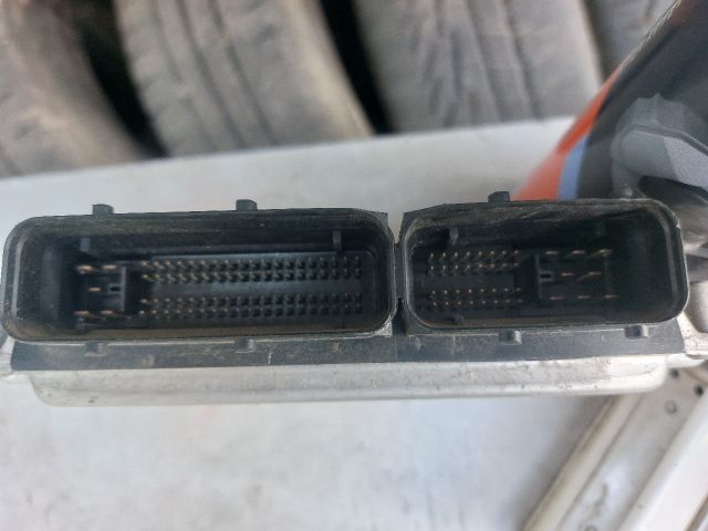 bontott VW SHARAN Motorvezérlő