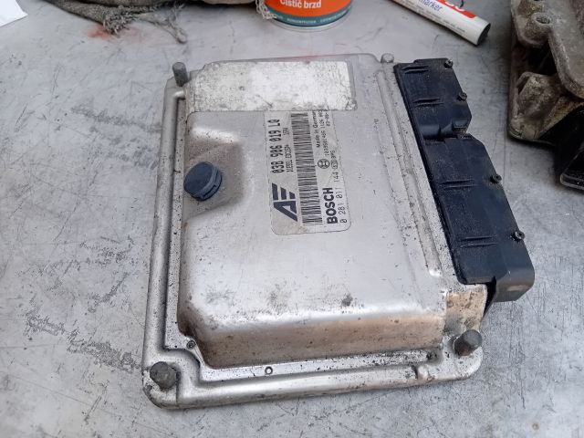 bontott VW SHARAN Motorvezérlő