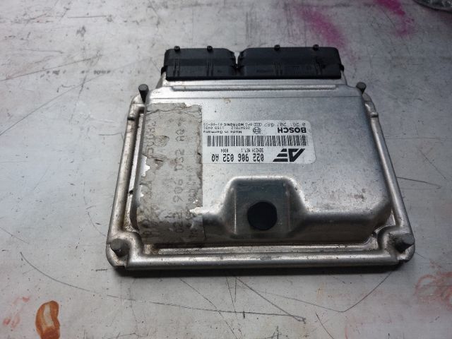 bontott VW SHARAN Motorvezérlő