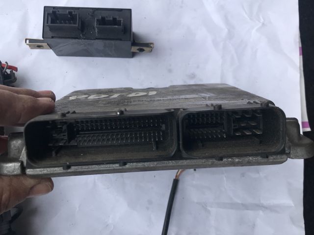 bontott VW SHARAN Motorvezérlő