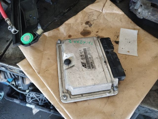 bontott VW SHARAN Motorvezérlő