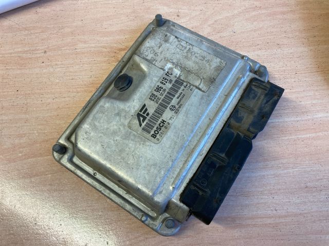 bontott VW SHARAN Motorvezérlő