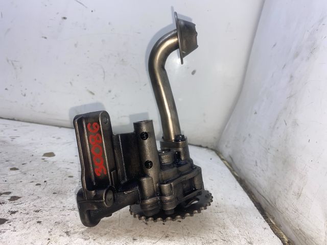 bontott VW SHARAN Olajszivattyú