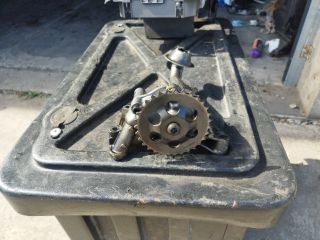 bontott VW SHARAN Olajszivattyú