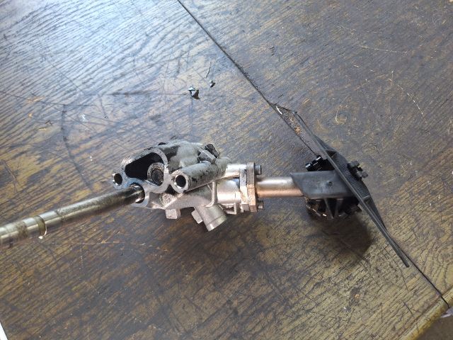 bontott VW SHARAN Olajszivattyú