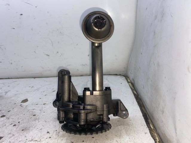 bontott VW SHARAN Olajszivattyú