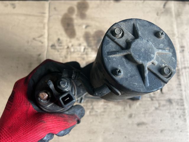 bontott VW SHARAN Önindító