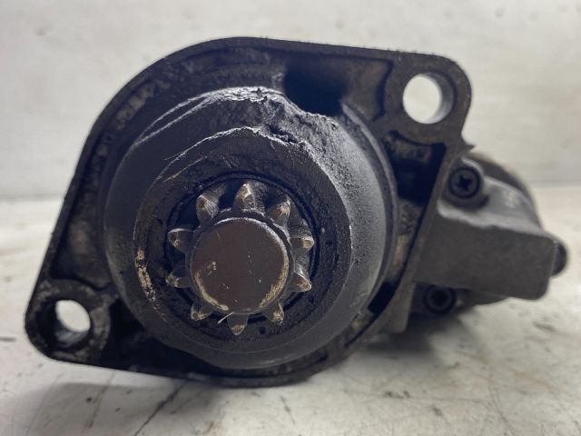 bontott VW SHARAN Önindító