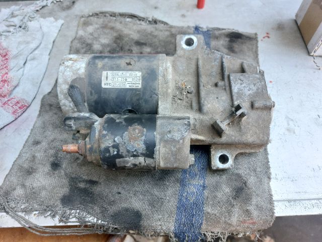 bontott VW SHARAN Önindító