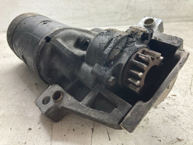 bontott VW SHARAN Önindító