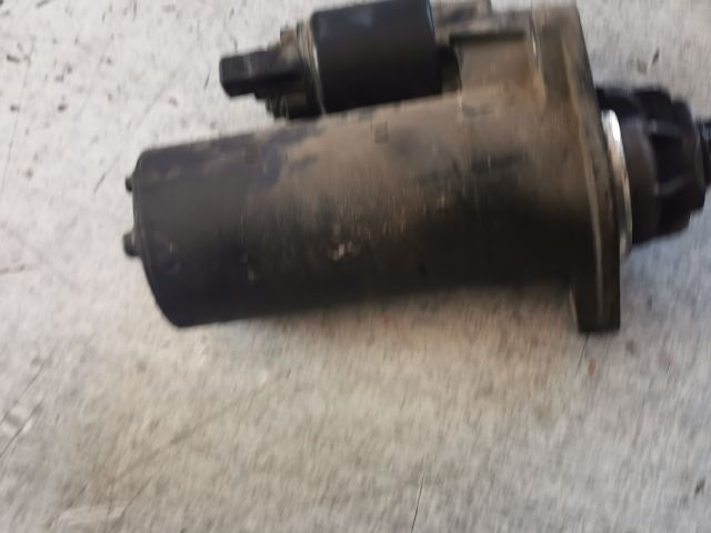 bontott VW SHARAN Önindító