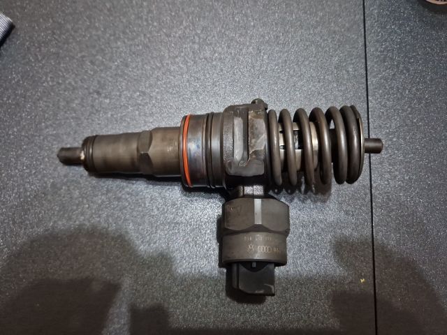 bontott VW SHARAN Porlasztó (1 db)