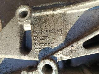 bontott VW SHARAN Szíjfeszítő Görgő