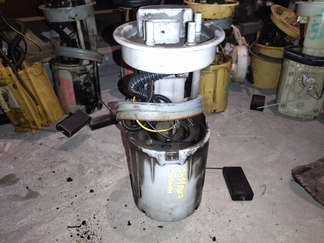 bontott VW SHARAN Üzemanyag Szivattyú