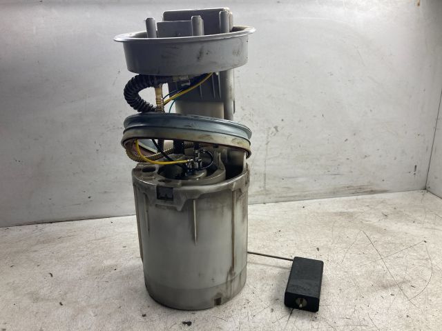 bontott VW SHARAN Üzemanyag Szivattyú