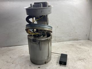 bontott VW SHARAN Üzemanyag Szivattyú