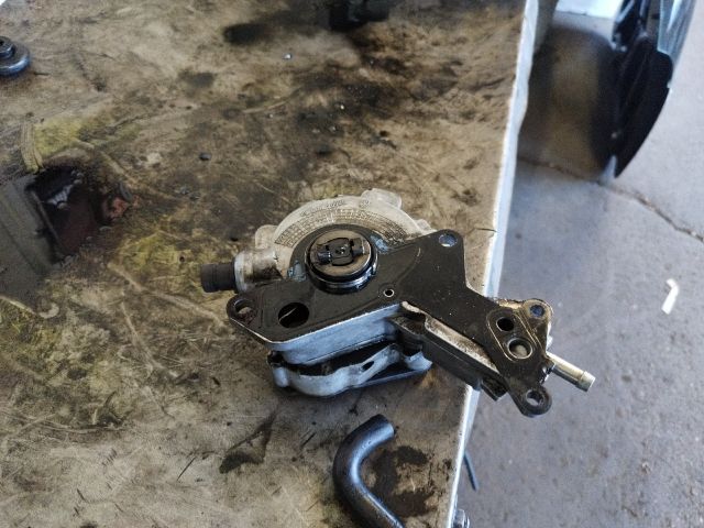 bontott VW SHARAN Vákumpumpa