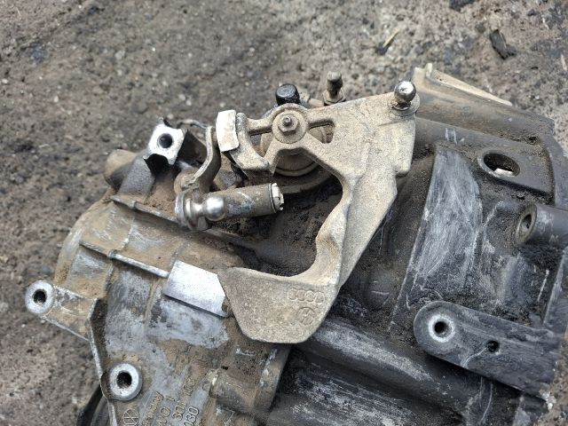 bontott VW SHARAN Váltó (Mechanikus)