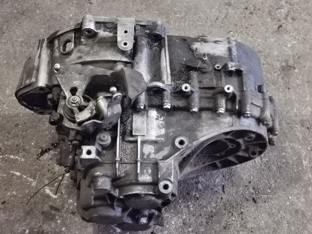 bontott VW SHARAN Váltó (Mechanikus)