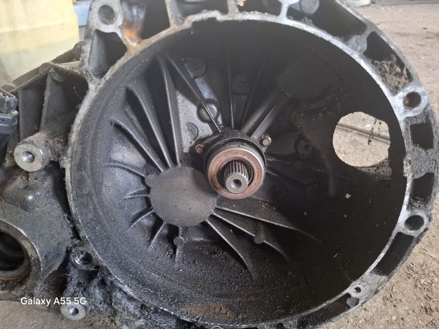 bontott VW SHARAN Váltó (Mechanikus)