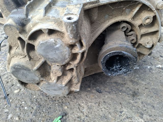 bontott VW SHARAN Váltó (Mechanikus)