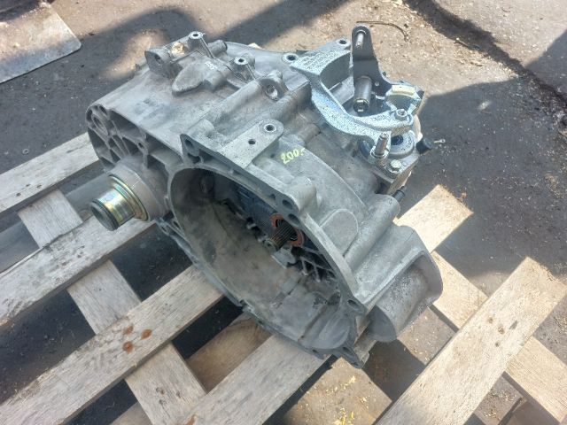 bontott VW SHARAN Váltó (Mechanikus)