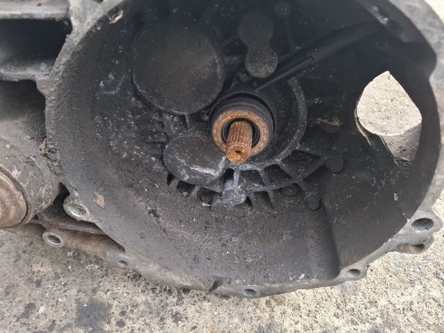 bontott VW SHARAN Váltó (Mechanikus)