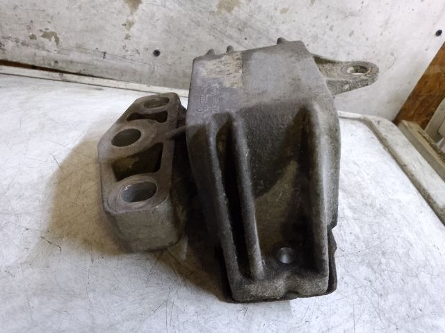 bontott VW SHARAN Váltó Tartó Bak (Pozíciófüggetlen)